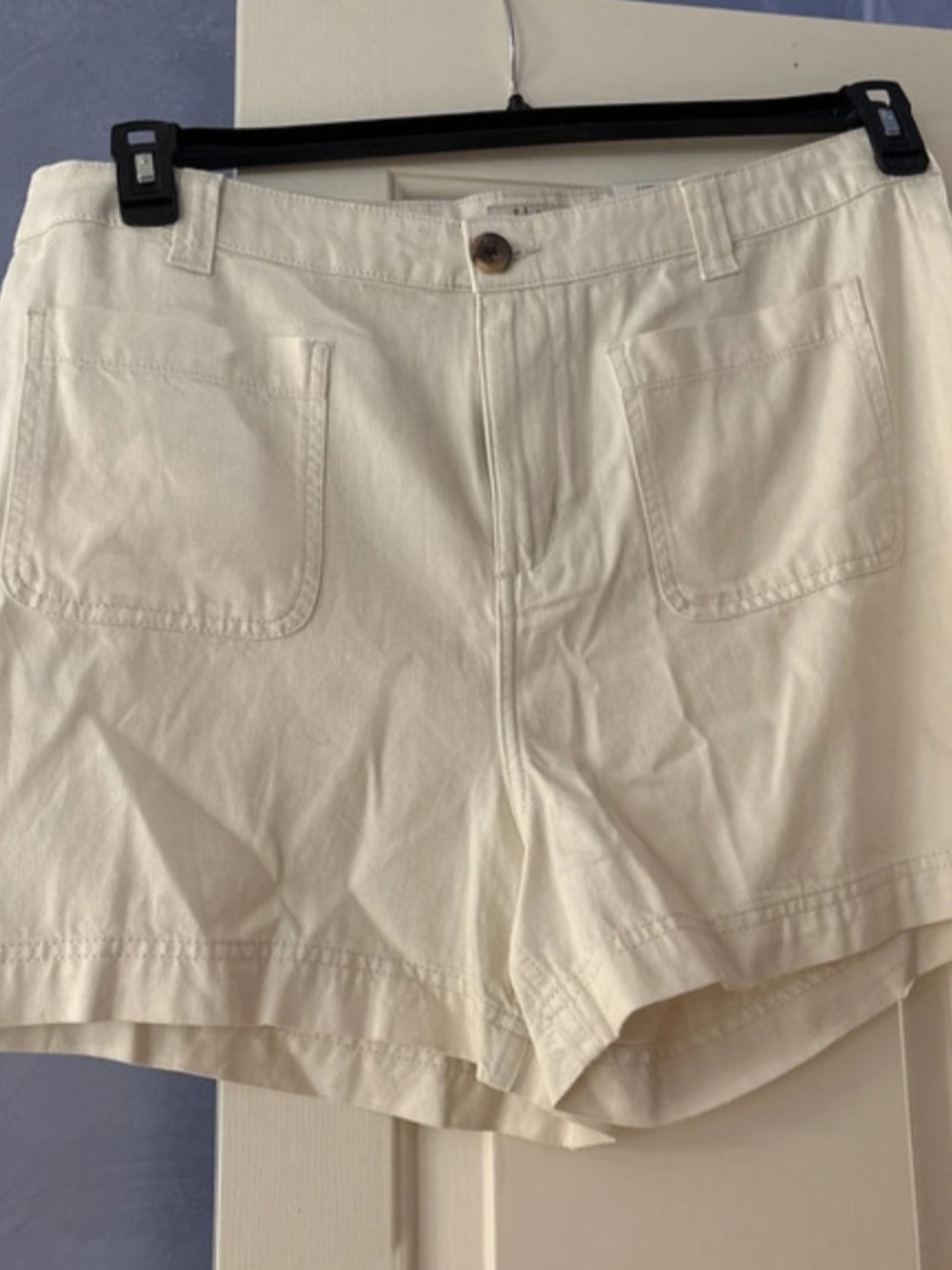 Style & Co. Cream Mid-Rise Lightweight Jean Shorts